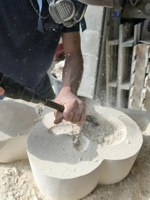 Taille de pierre – Taille d’un Trilobe