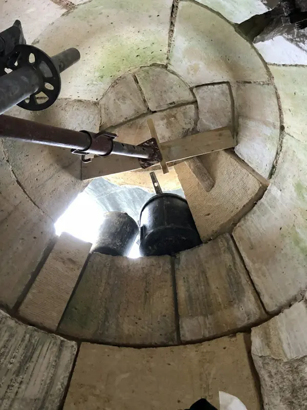 Travaux de restauration – coupole d’une tourelle